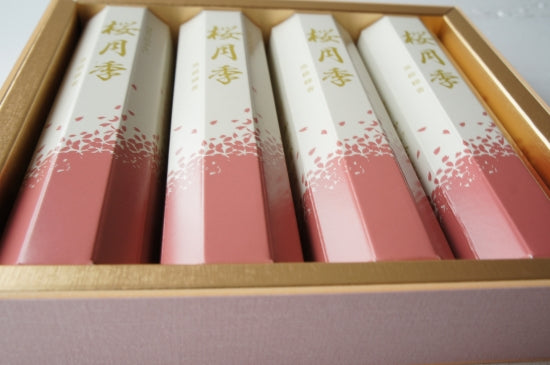 玉初堂のお線香 桜月季 短寸4箱入 紙箱 – 福山 江原佛具店 | 仏壇 