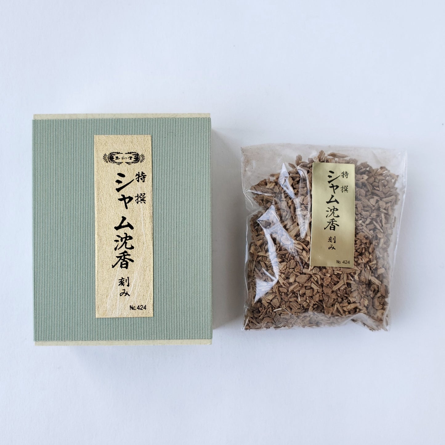 特撰 シャム沈香 刻み 15g 化粧箱入