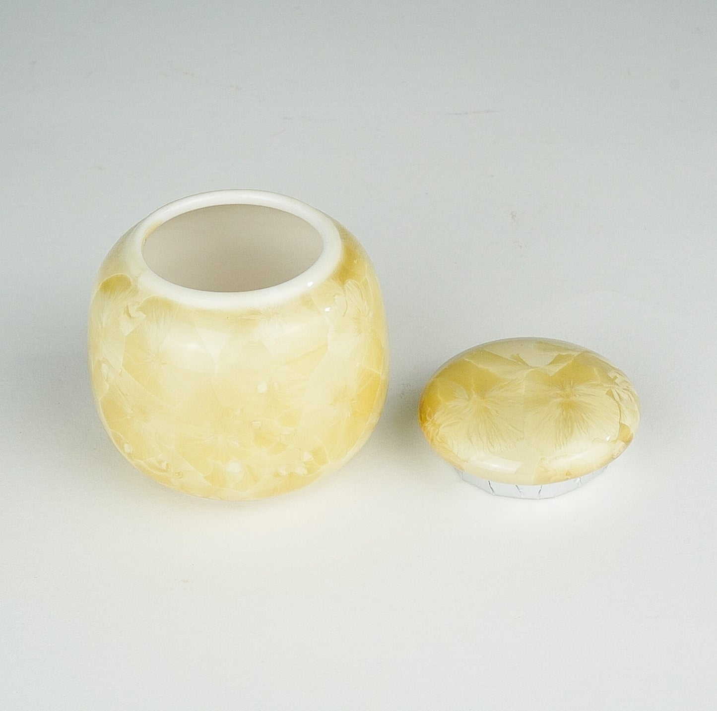 骨壷 たまゆらミニ骨入れ 巾着付 陶器 イエロー 手元供養