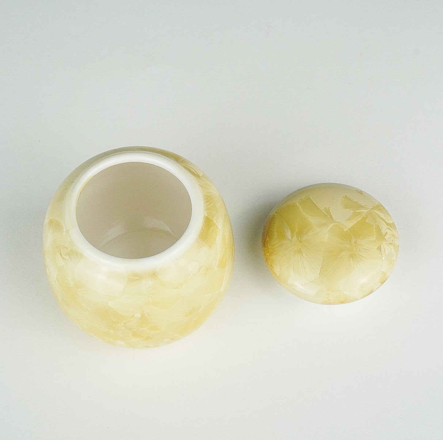 骨壷 たまゆらミニ骨入れ 巾着付 陶器 イエロー 手元供養