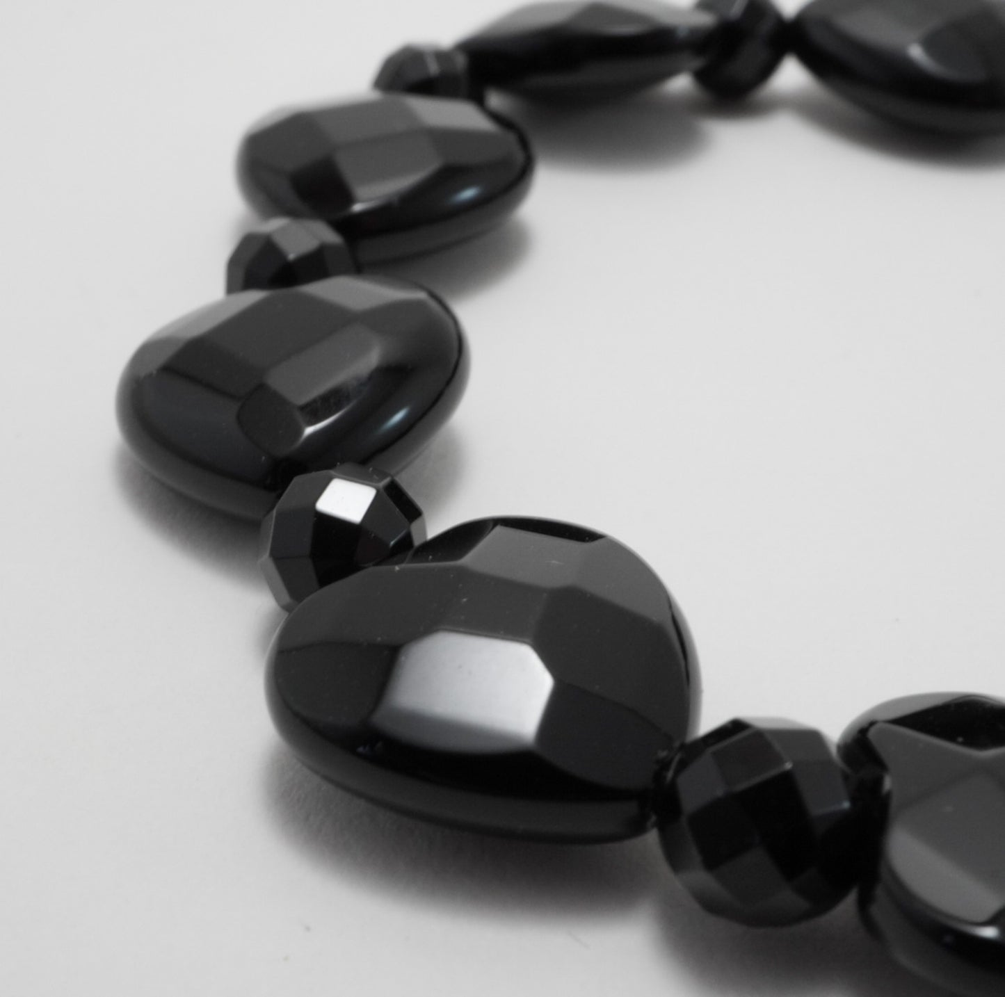 オニキス ハートシェイプカットブレス